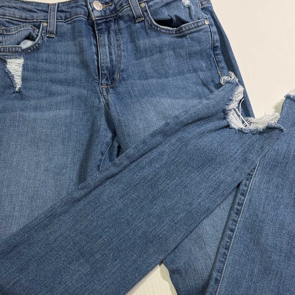 Joe's Jeans Slim Fit in Distressed Blue